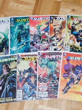 Justice League #12 27 29 32 33 38 39 49 51  (DC Comics, 2015) New 52 Lot of 9